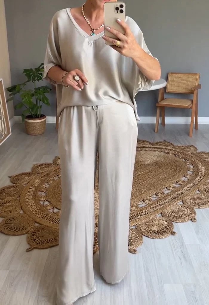 Eva di Muro™ Dwuczęściowy zestaw z dekoltem w serek