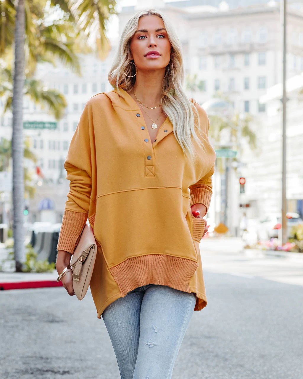 Fina Piccio™️ Bluza oversize z kapturem i otworami na kciuki