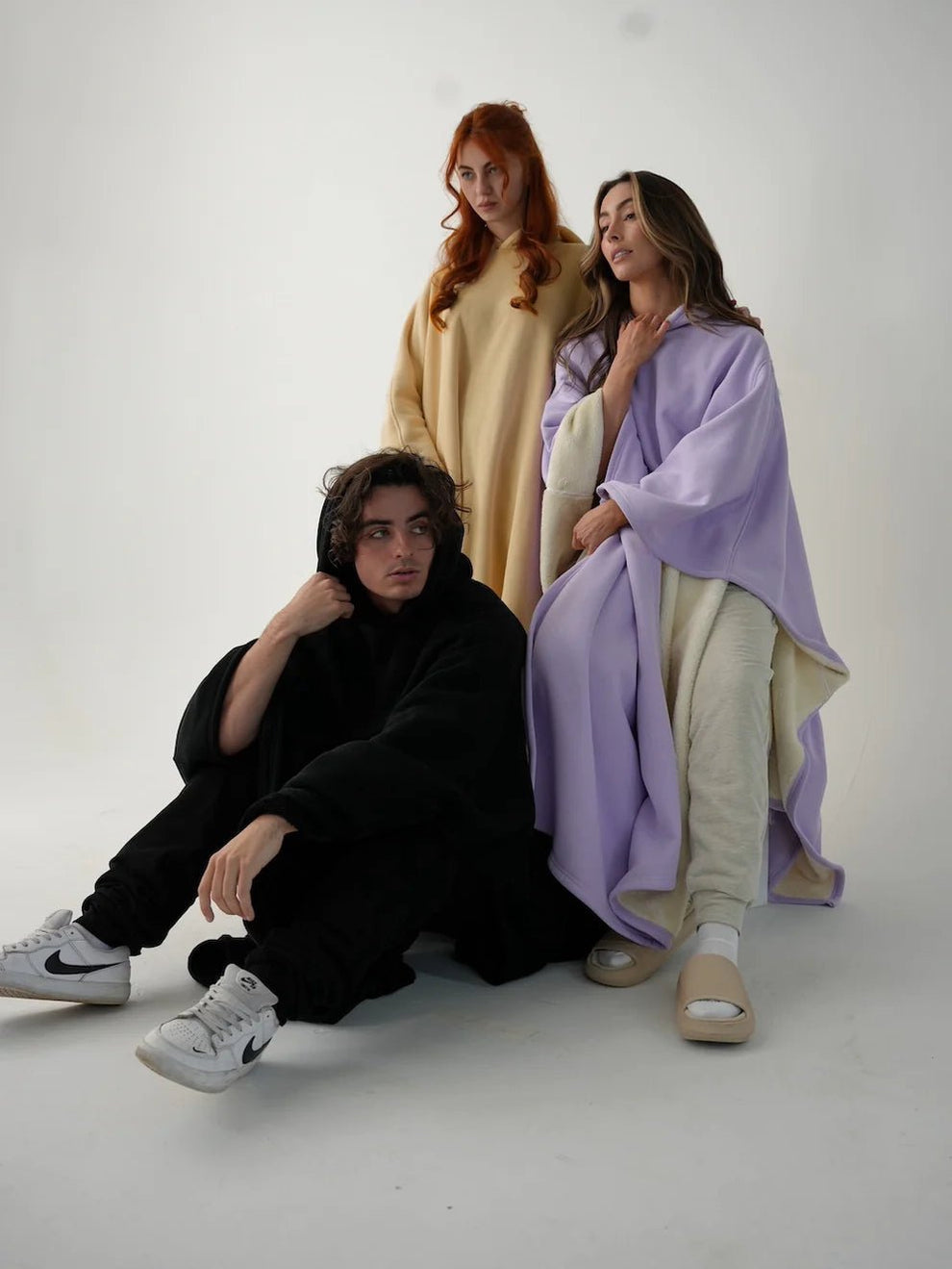 Neiva Mattia™ Lekki i stylowy koc z kapturem